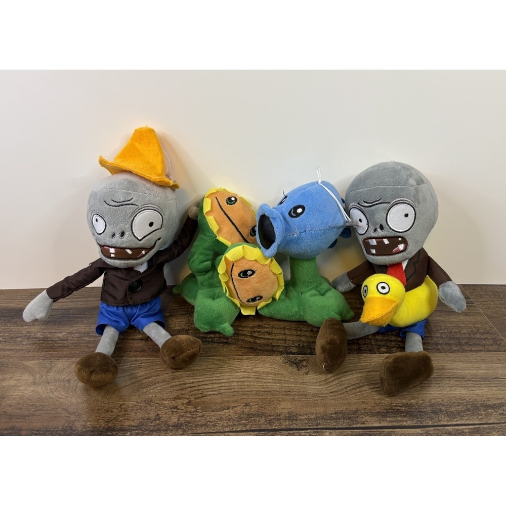 Plants VS Zombies Plush Lot Blue Snow Pea Shooter Conehead Sunflower